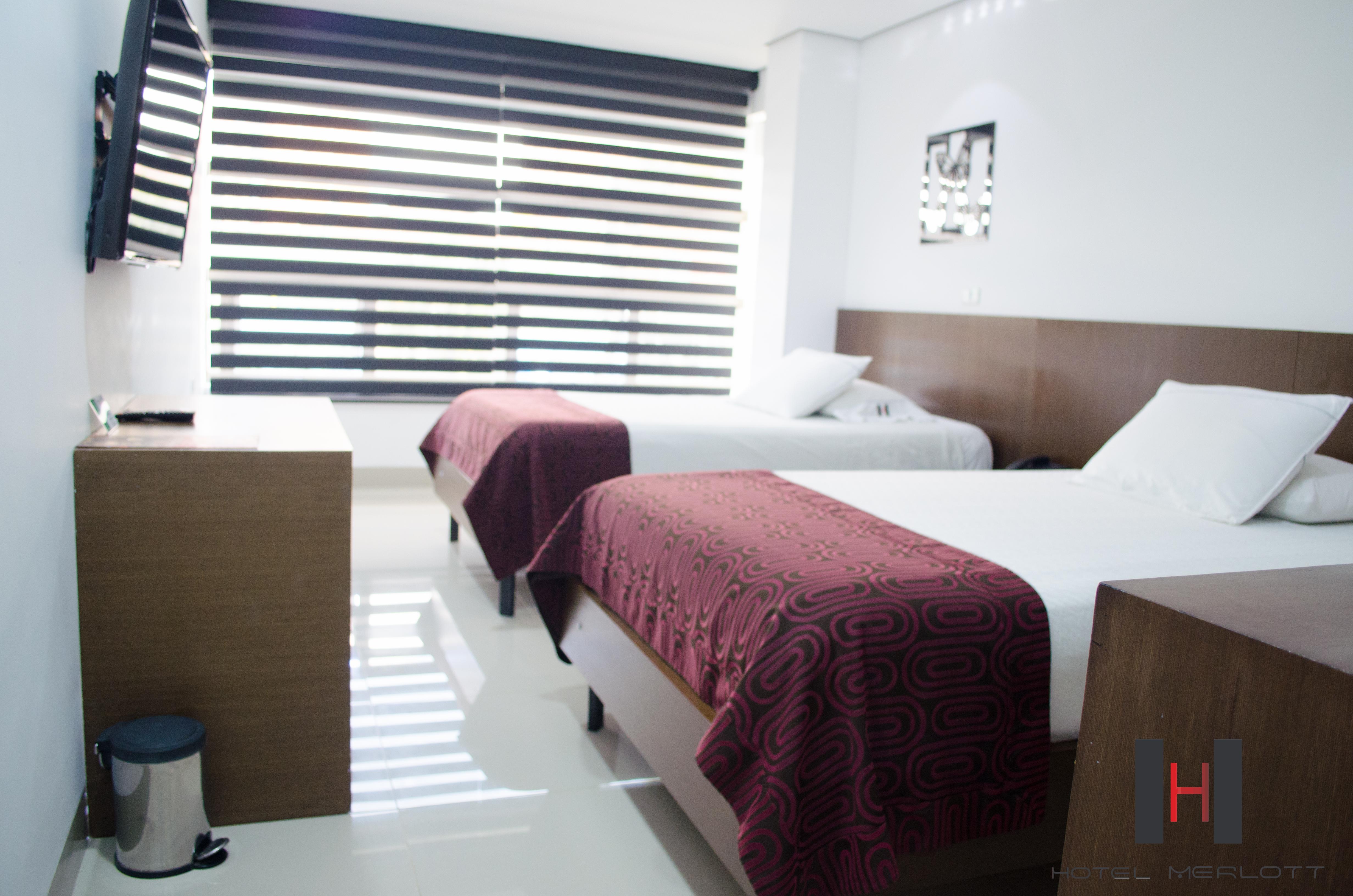 מדיין Hotel Merlott 70 מראה חיצוני תמונה