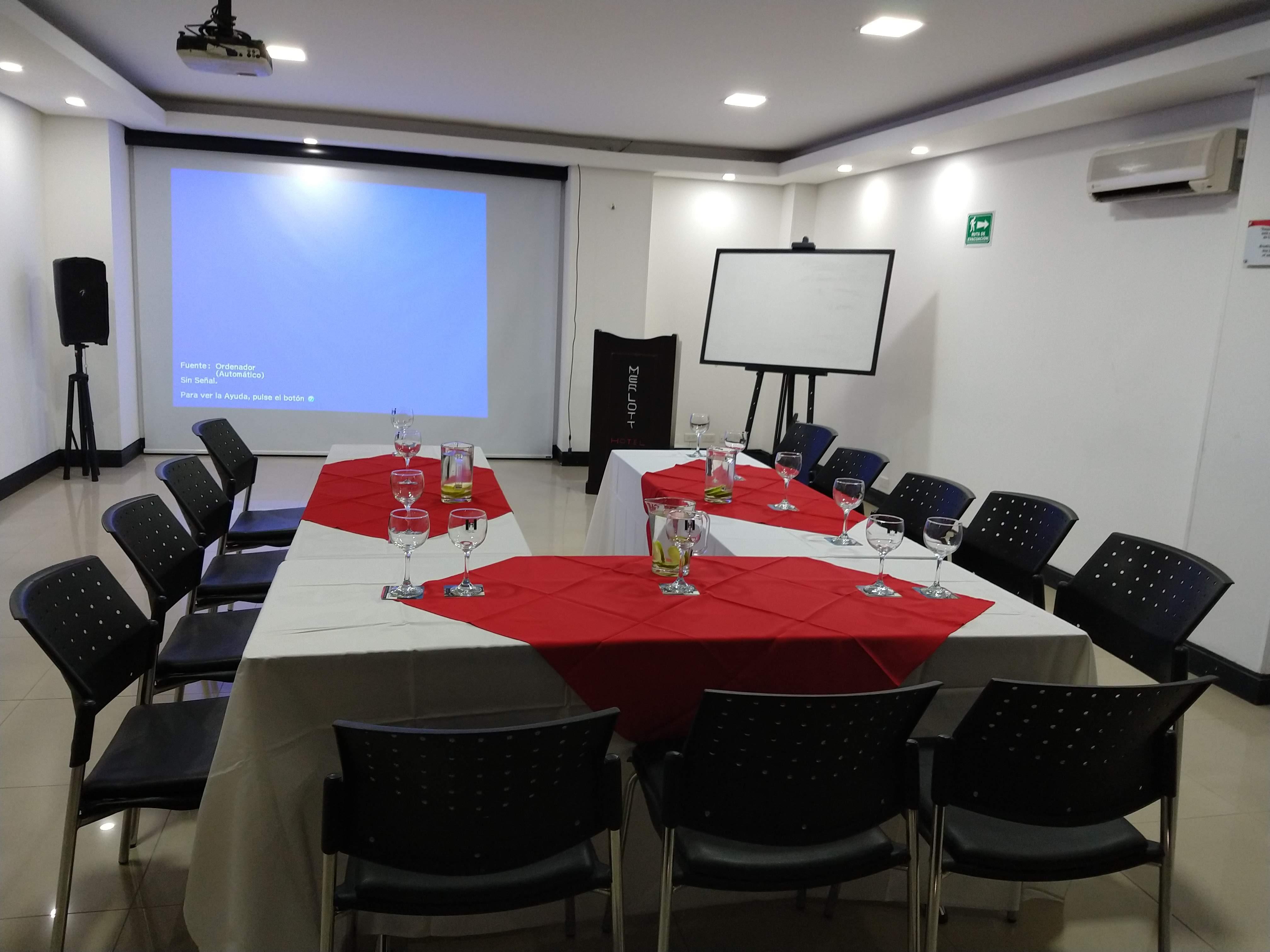 מדיין Hotel Merlott 70 מראה חיצוני תמונה